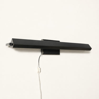 Linear Black LED Wall Light